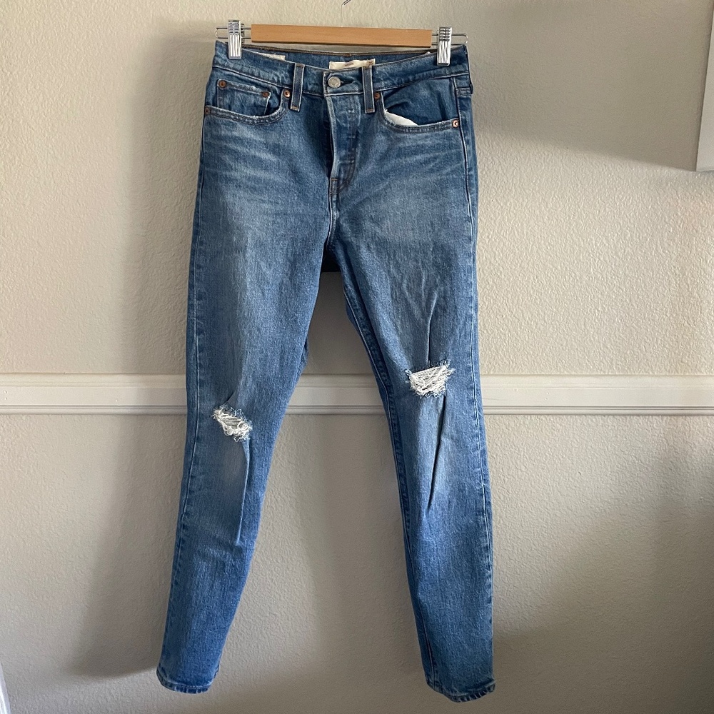 Levi’s Wedgie Slim Leg Jeans